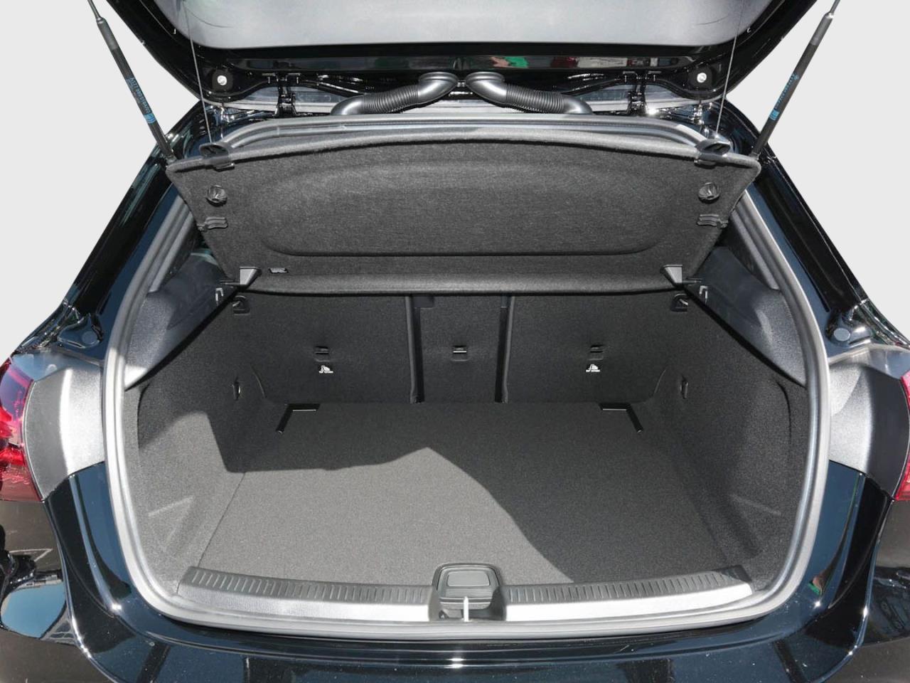 Mercedes-Benz A-Class Progressive Distronic Keyless Kamera ParkA, миниатюра 6