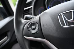 HONDA Jazz 1.3 i-VTEC 1.Hd. Sitzheiz. AHK Bluetooth