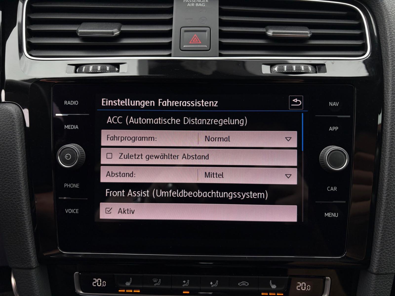 Volkswagen Golf VII Lim. DSG Join BlueMotion ACC/DAB+/LED