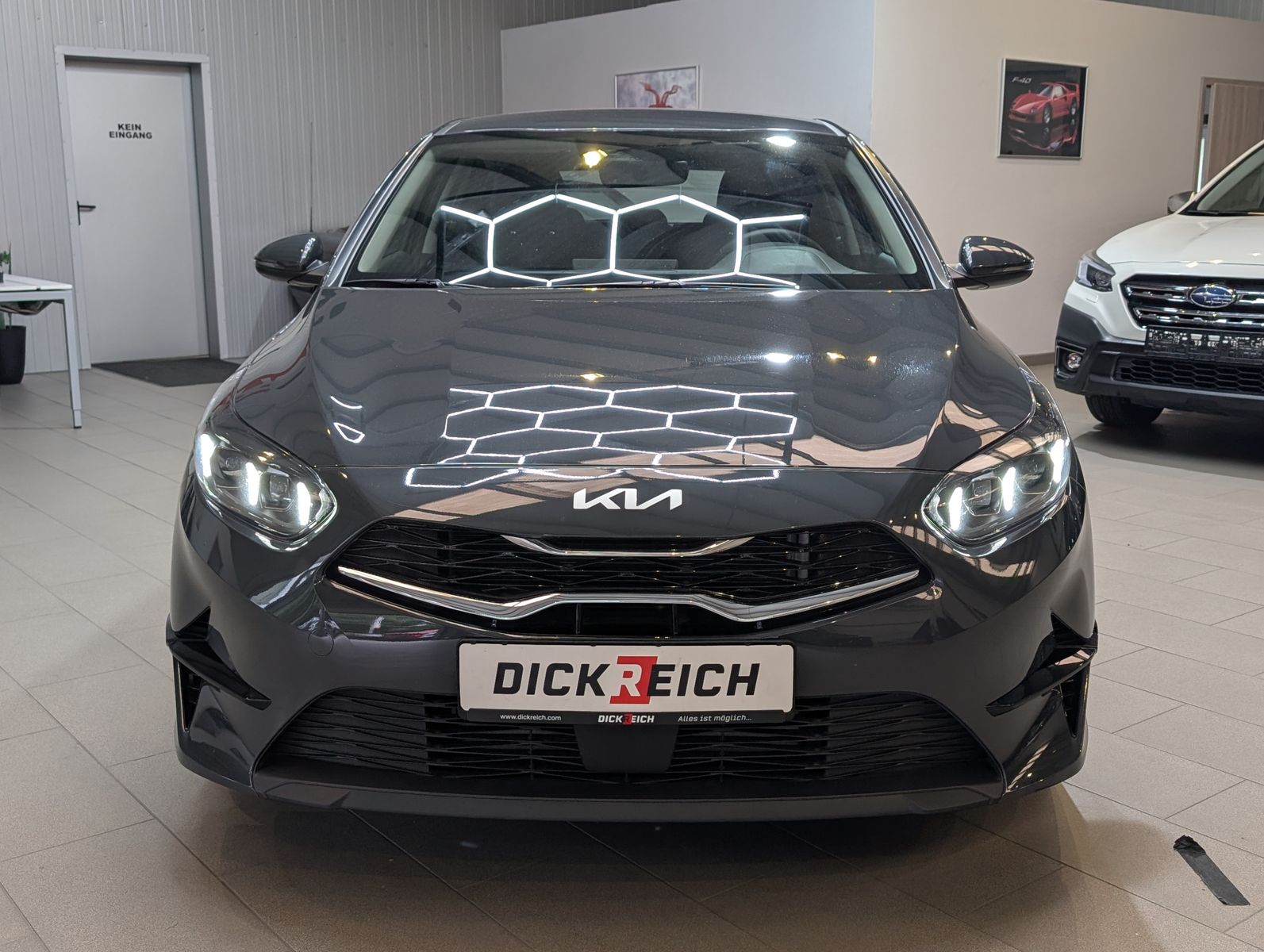 Fahrzeugabbildung Kia cee'd / Ceed 1.5 DCT Spirit JBL Temp LED Cam ACC