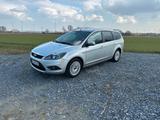 Ford Focus 1,6 Ti-VCT Kombi Neuer Zahnriemen und TÜV 