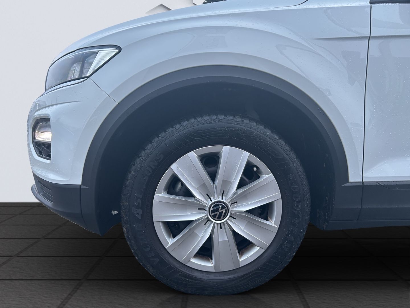 T-Roc Basis 1.0TSI 81kW LED GJR PDC Sitzheizung