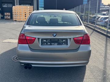 BMW 325 - 4
