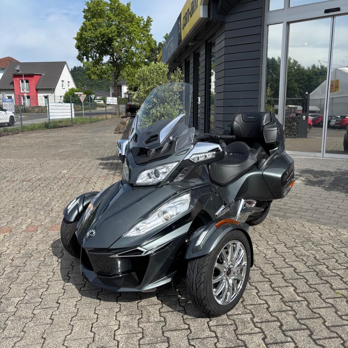 Can-Am Spyder RT / Top Zustand / Garantie