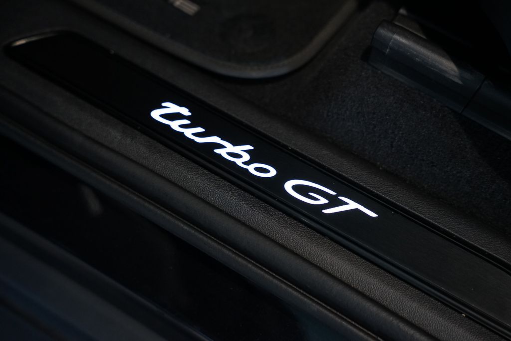PORSCHE Cayenne Coupe Turbo GT | Sport-Chrono | 22" PORSCHE Cayenne Coupe Turbo GT | Sport-Chrono | 22"
