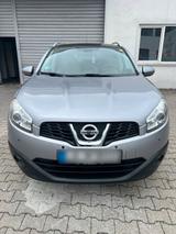 Nissan Qashqai 2.0 J10 - Nissan Qashqai J10 mit Benzin-Antrieb