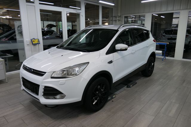 Ford Kuga Sync Edition AWD +Winter / Design-Paket+AHK