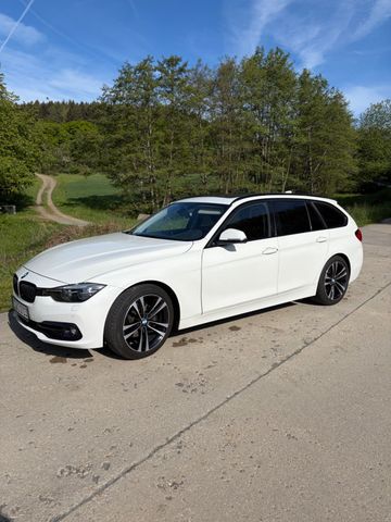 BMW 320d  Touring Sport Line Automatic Spo...