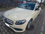 Mercedes-Benz E 200 d,Taxi,207ps,Top gepflegt,mängelfrei - Mercedes-Benz 207d