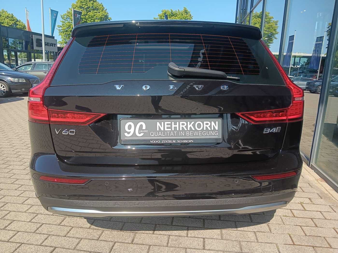 Fahrzeugabbildung Volvo V60 Cross Country B4D AWD Ultimate 'Massagesitze