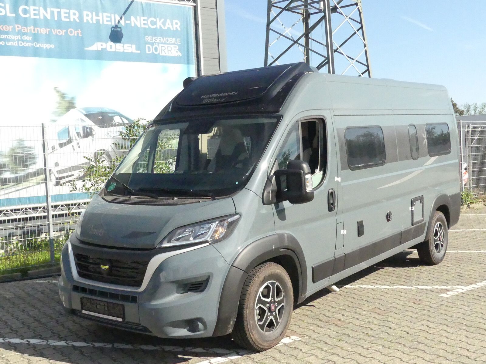 Fahrzeugabbildung Karmann Davis Lifestyle DA 590 LS Panorama Dachfenster