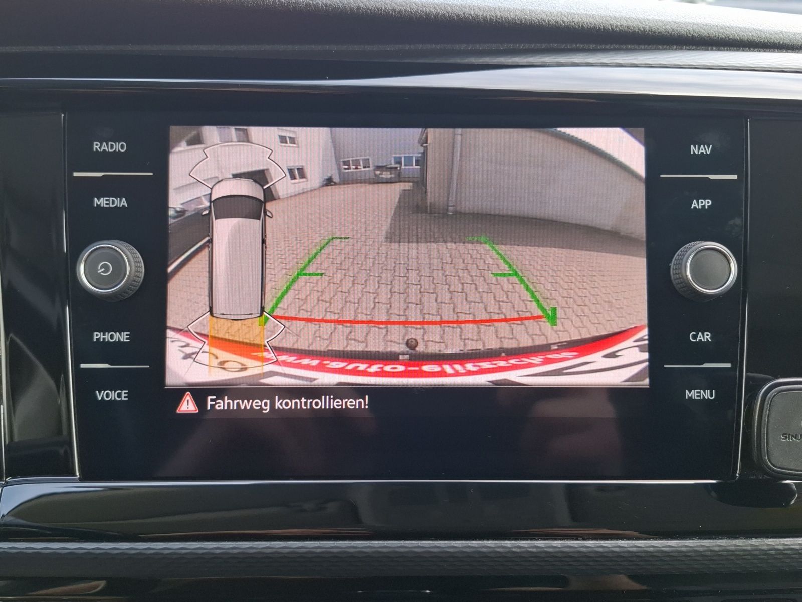 Fahrzeugabbildung Volkswagen T6 Multivan T6.1 TDI Gen-Six DSG Standhzg LED AH