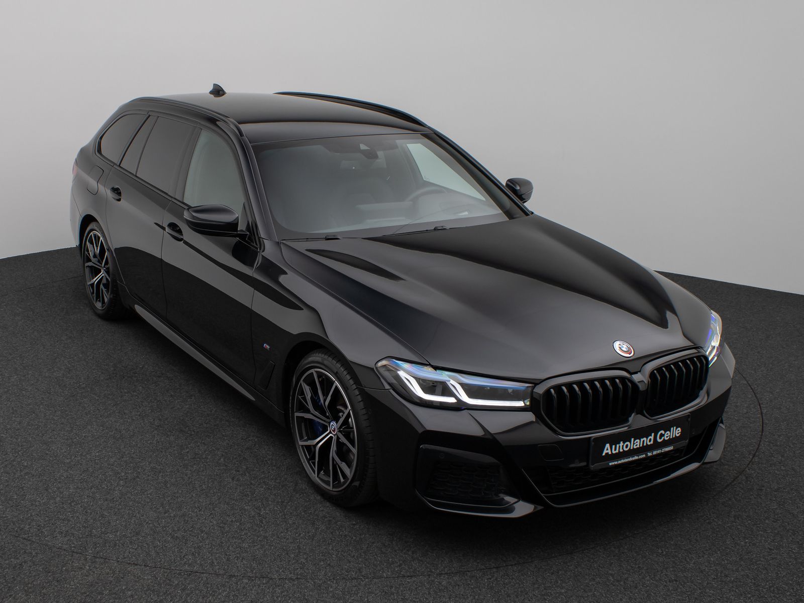 Fahrzeugabbildung BMW 540d xD M Sport Kamera Laser HUD DAB H/K Komfort