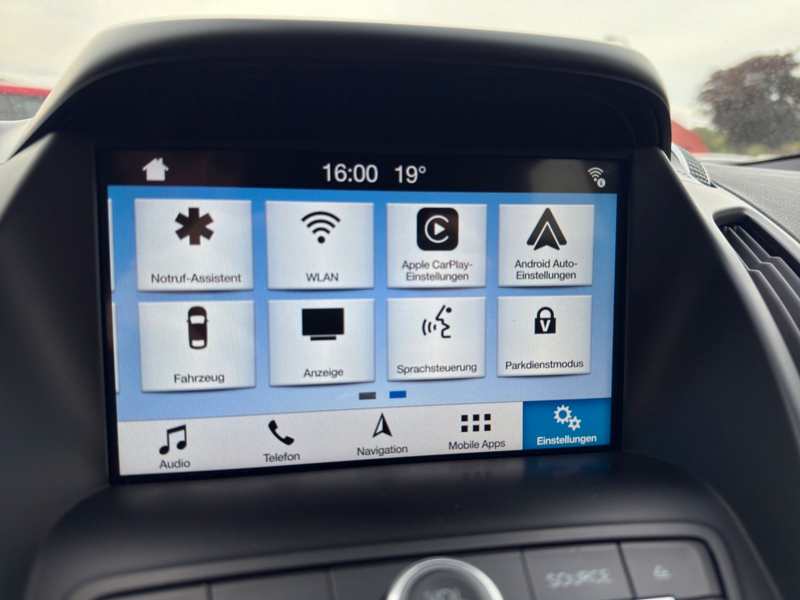 Fahrzeugabbildung Ford Kuga ST-Line AWD *AHK*Carplay*Kamera*Bi-Xen*Navi