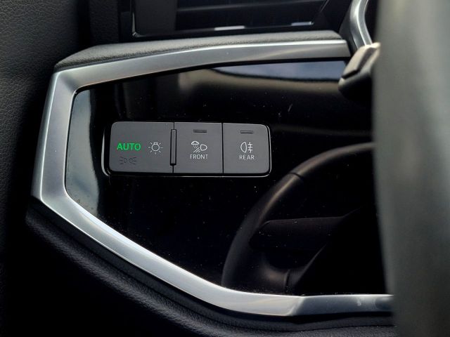 Q3 35 2.0 TDI Aut. S line Navi Optikpaket Kamera