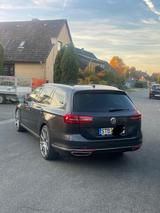 Volkswagen Passat 2.0 TDI SCR 176kW DSG 4MOT Highline V... - Volkswagen Passat: TDI Highline
