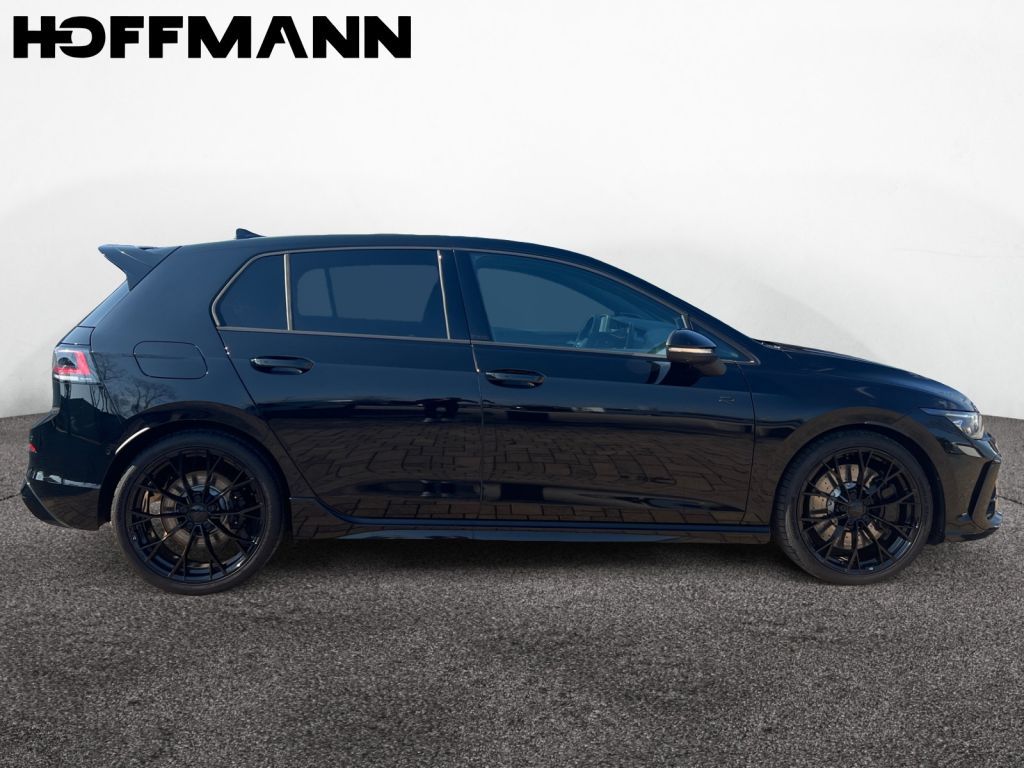 Fahrzeugabbildung Volkswagen Golf 2.0 TSI OPF 4Motion DSG R Black Edition