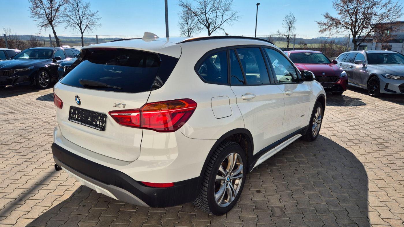 BMW X1 sDrive18i Sport Line +nur an Händler/Export+