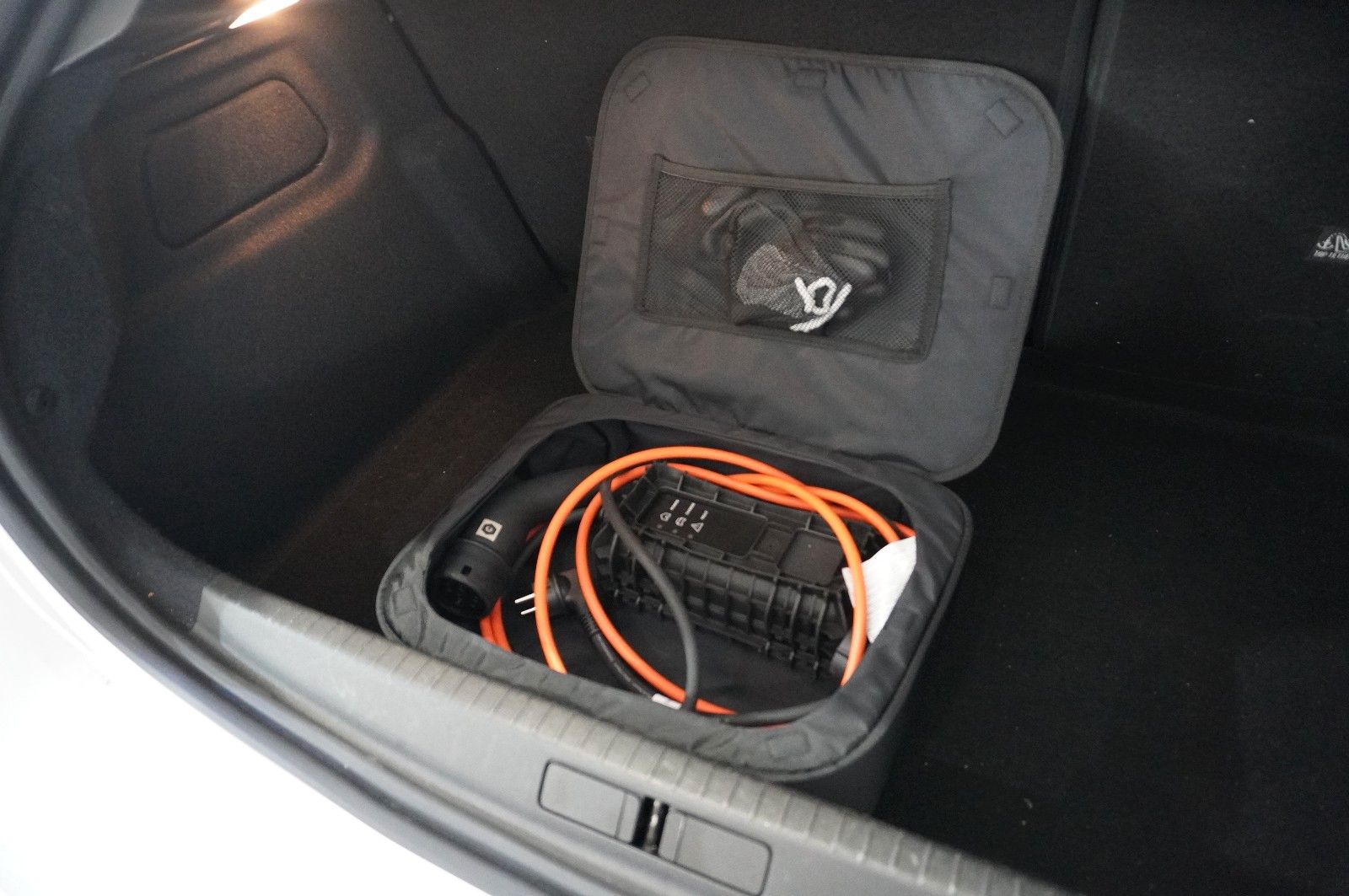 Fahrzeugabbildung Opel Corsa-e "FACELIFT" 3-PHASIG EDIT. NAVI/LED/DAB+