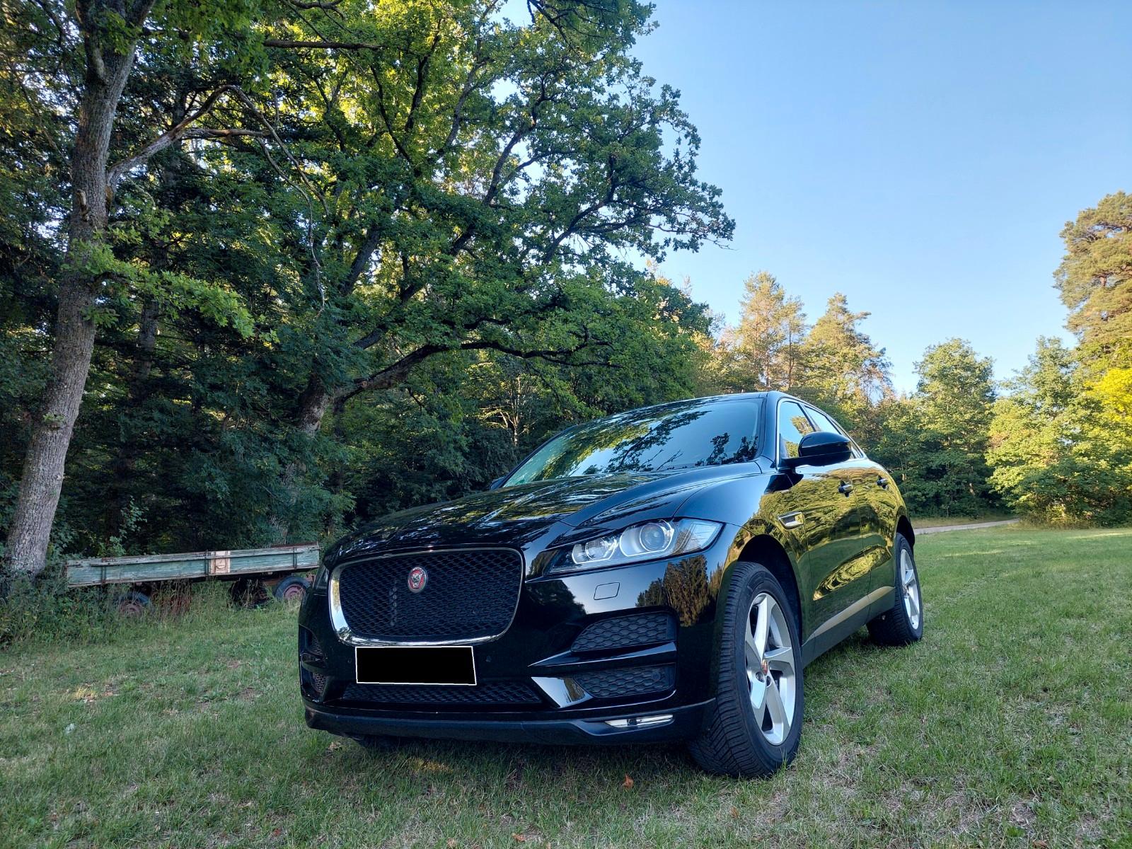 Jaguar F-Pace20d AWD Prestige Automatik