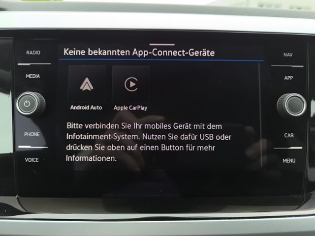 Fahrzeugabbildung Volkswagen Taigo 1.0 TSI Goal LED ACC NAVI Allwetter 17"