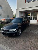 BMW e87 118i - BMW 118: 118i E87