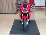 Honda CBR 1000 RR Fireblade SP 25TH Anniversary - Angebote