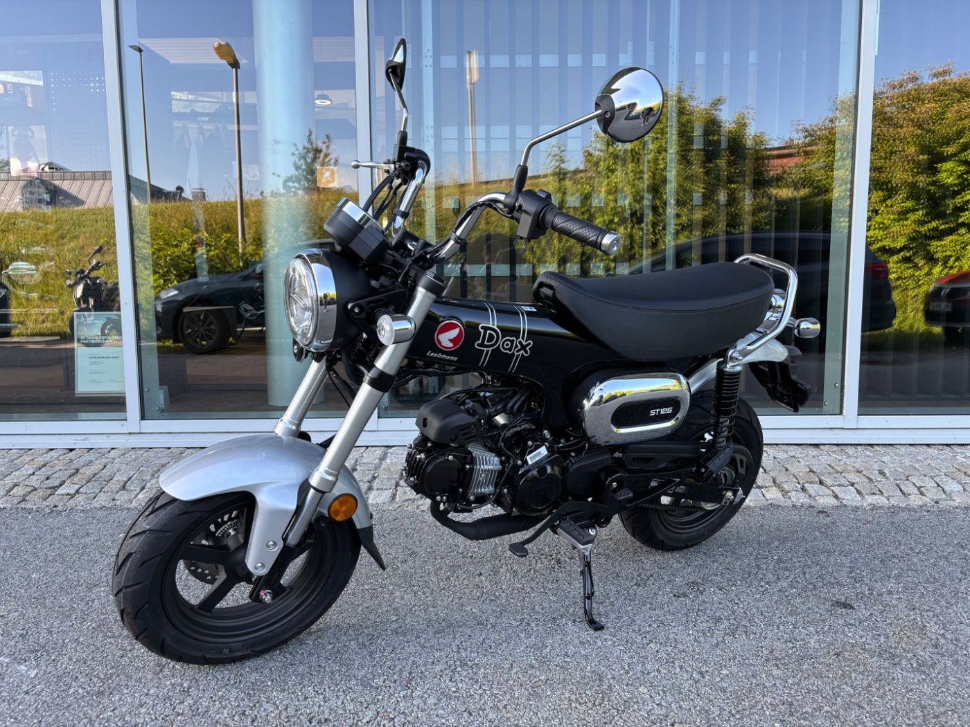 Fahrzeugabbildung Honda ST 125 DAX 2025