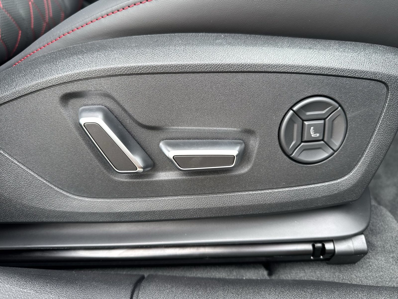 Audi A6 e-tron - Bild 19