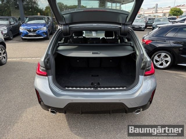 Fahrzeugabbildung BMW 330 i xDrive M-Sport Touring Kamera/ACC/Sitzh.