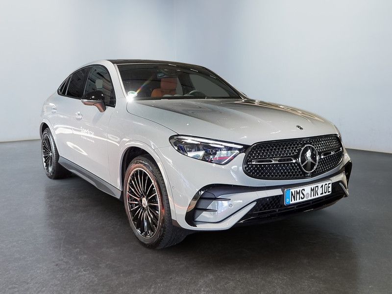 Mercedes-Benz GLC 300 de 4MATIC Coupé mit EQ Hybrid Technologi foto 2