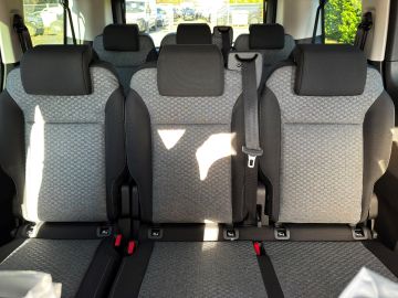 Opel Zafira Life - 12