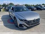 Volkswagen Arteon Shooting Brake R-Line - silberne Volkswagen Arteon