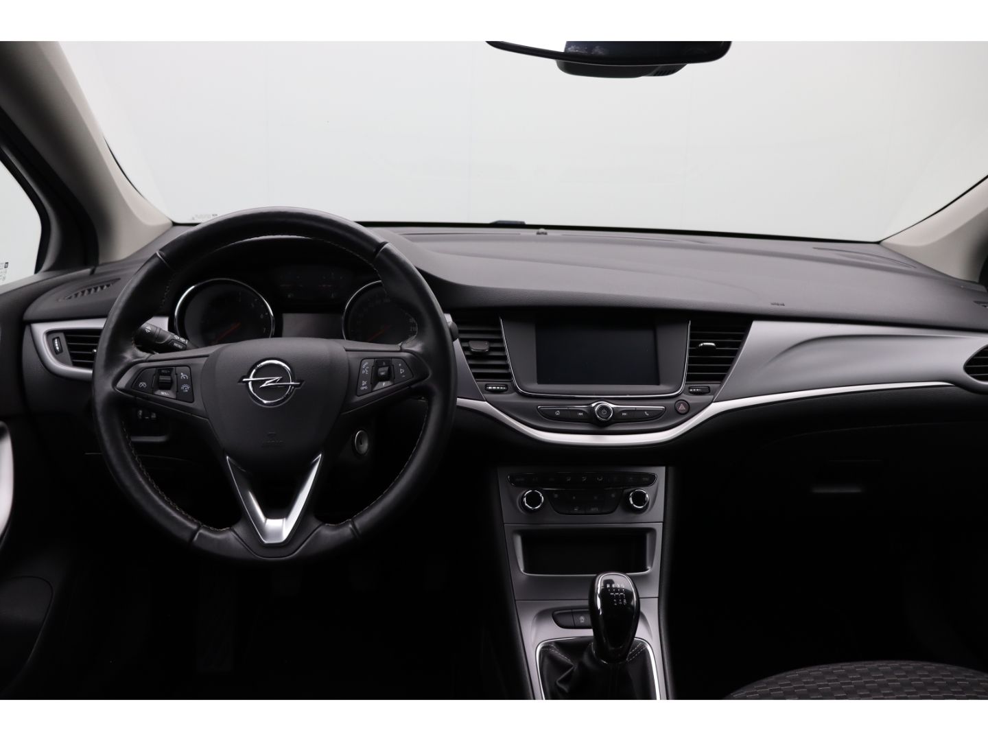 Fahrzeugabbildung Opel Astra K 120 Jahre Start Stop Navigation Kamera