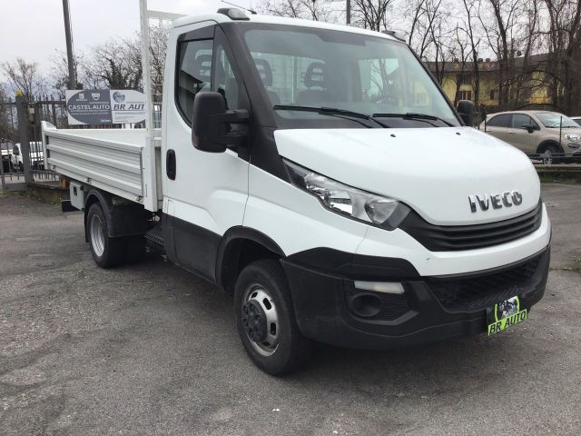 Iveco Daily 3.0 -35-150 CV RIBALTABILE POSTERIOR