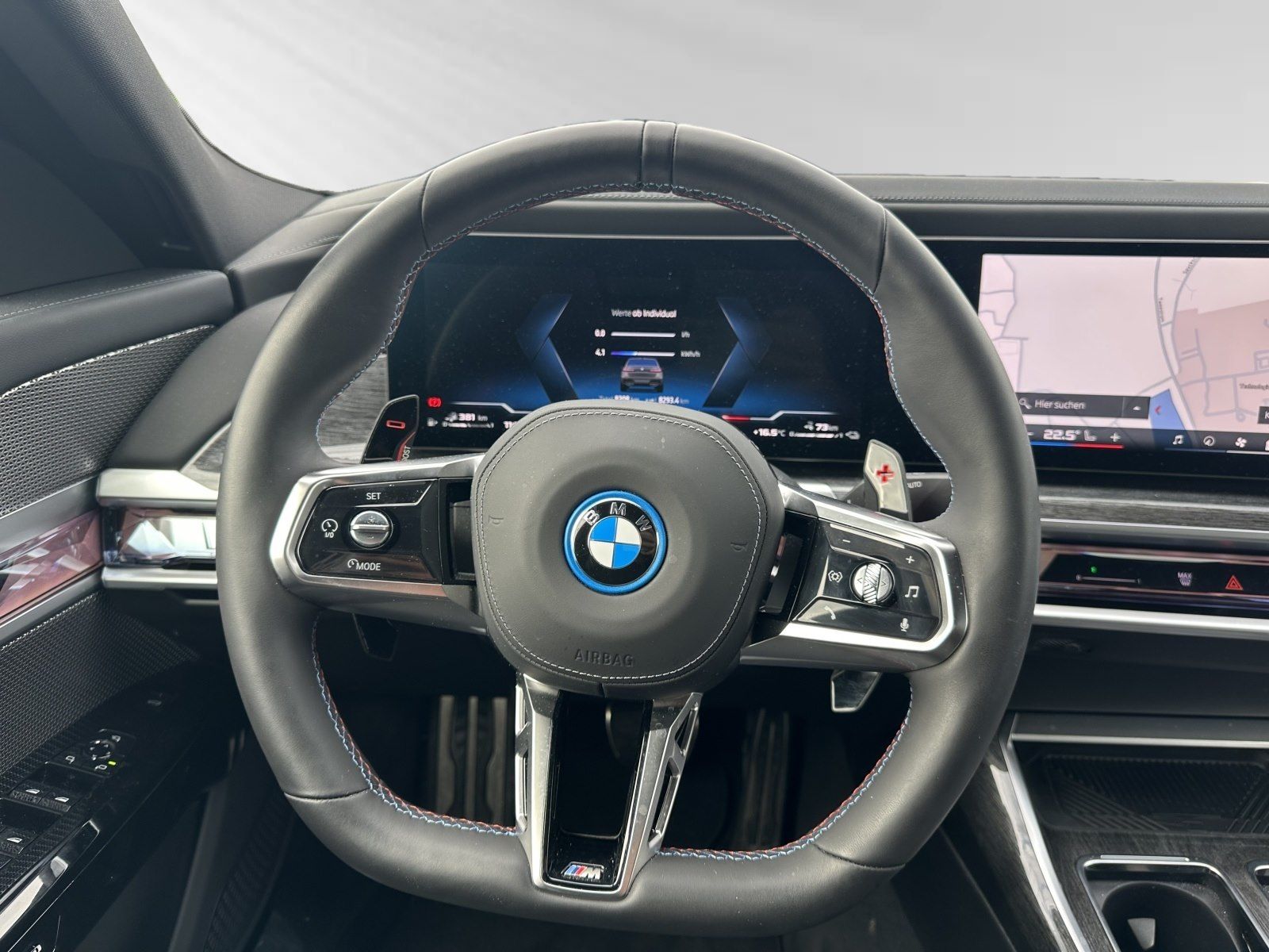 BMW M760 - Bild 12