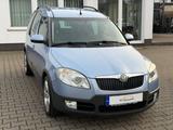 Skoda Roomster Scout 1,6 L ,1 Hand,Scheckheft Gepflegt - Skoda Roomster Scout mit Benzin-Antrieb