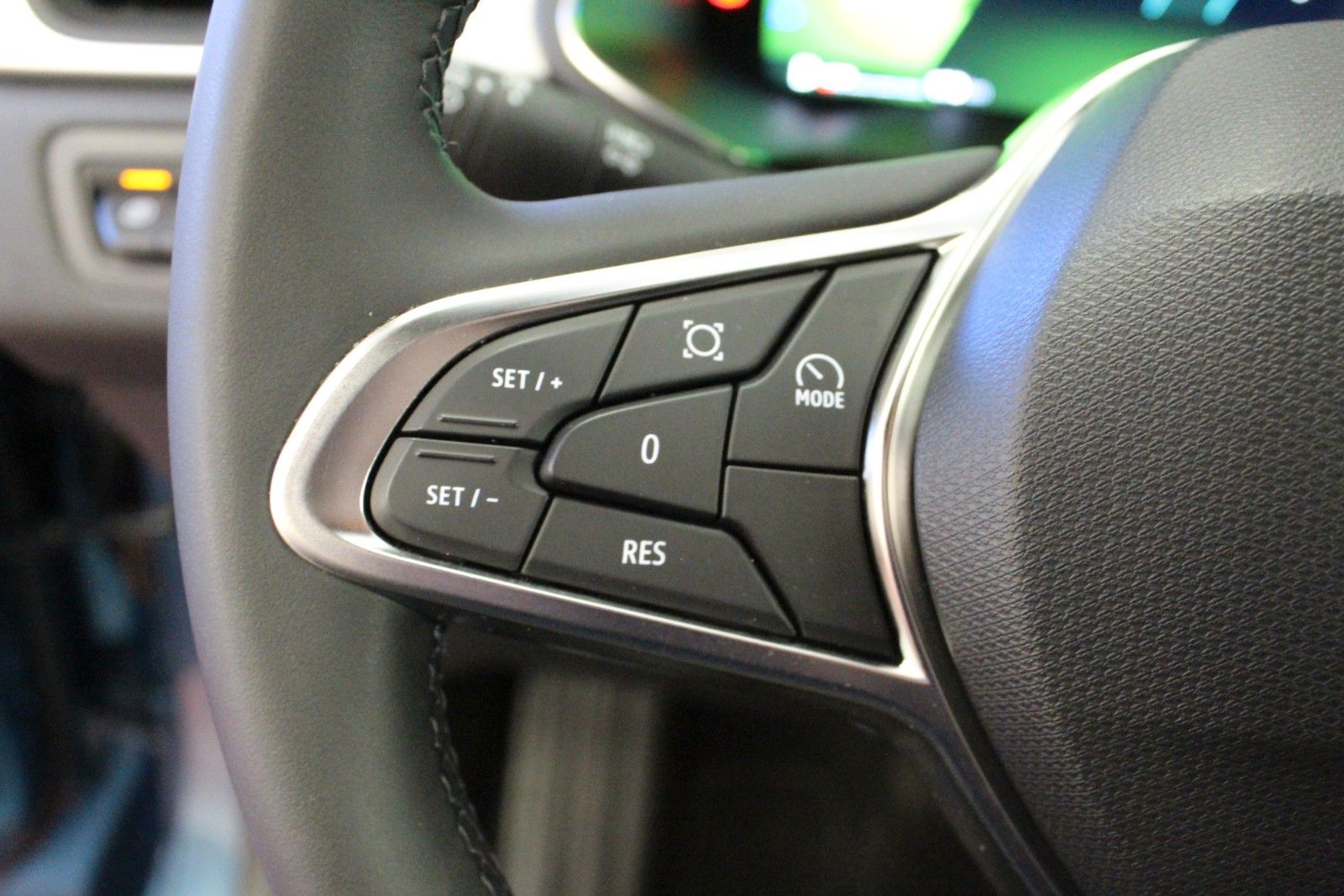 Fahrzeugabbildung Renault Symbioz E-Tech Full Hybrid 145 Evolution*