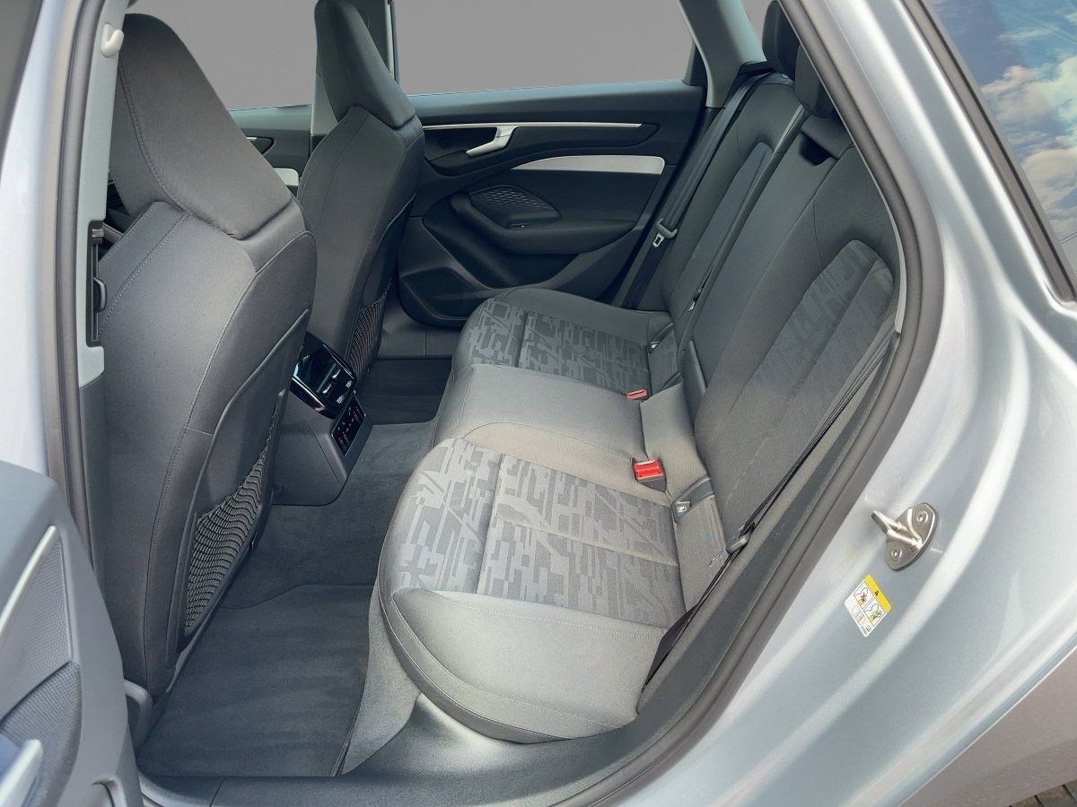 Audi A6 - Bild 8