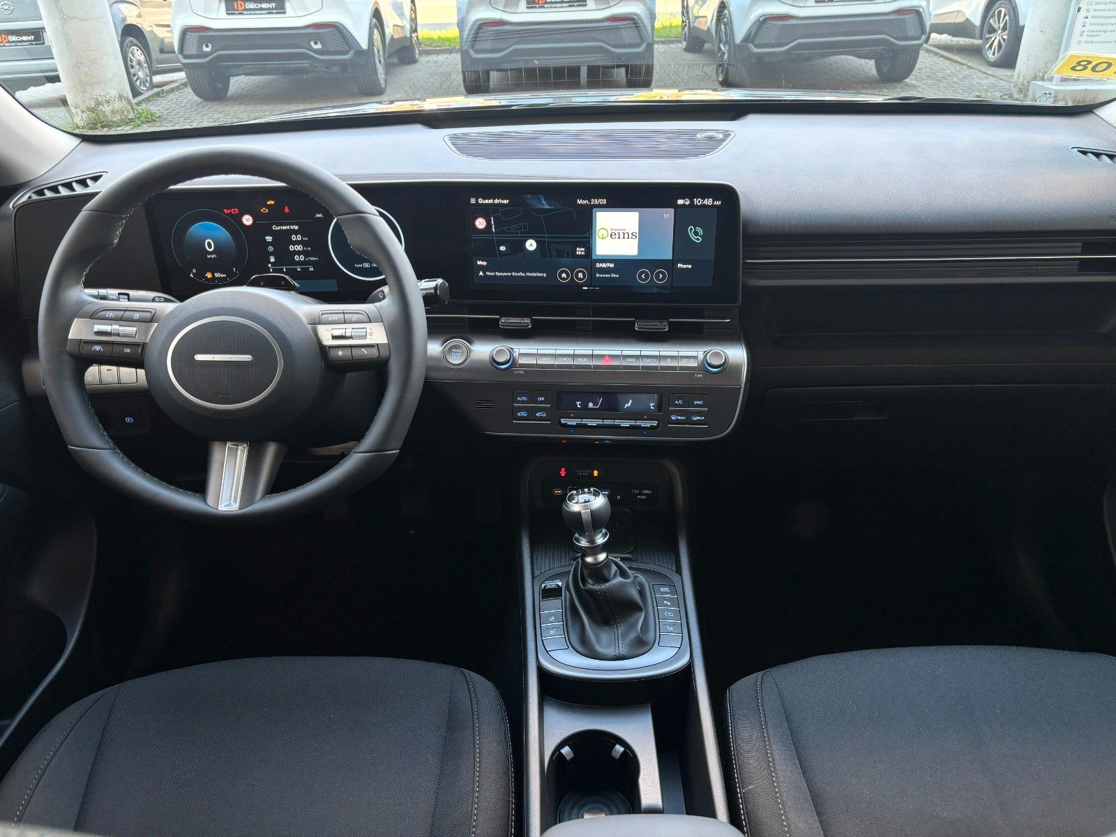 Fahrzeugabbildung Hyundai Kona 1.6 T-GDI Trend KlimaA,LED,Navi,SHZ,el.Heck