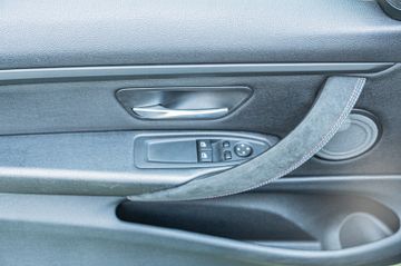 Fahrzeugabbildung BMW 435i Coupe xDrive |M-SPORT|SCHIEBEDACH|LEDER