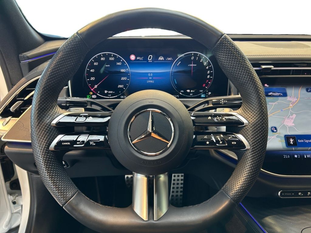 Mercedes-Benz E 300 e 4matic AMG AMG+MBUX+Burm+Night+AHK+Pano foto 13