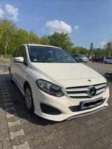 Mercedes-Benz B 180 Style Style - Mercedes-Benz B 180 in Leverkusen