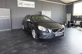 Volvo V60 Kombi R-Design Sport*SHZ*BiXenon*8-fach ALU - Volvo: Sport