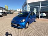 Toyota AYGO Connect - blaue Toyota Aygo (X)