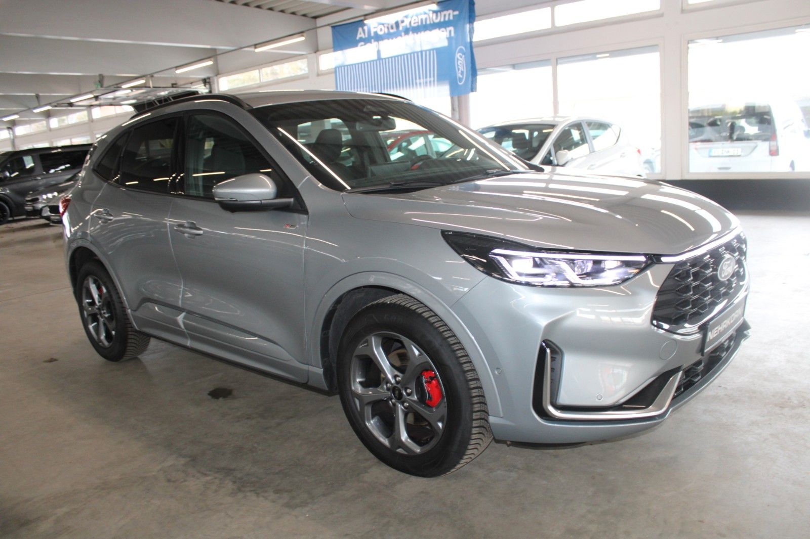 Fahrzeugabbildung Ford Kuga ST-Line X Automatik Facelift AHK Matrix LED