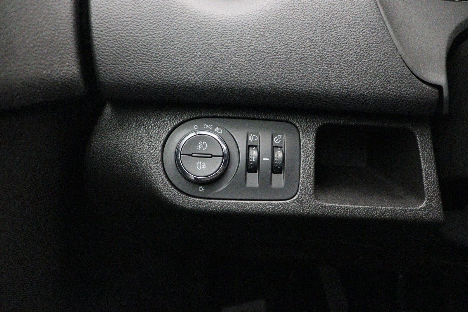 Fahrzeugabbildung Opel Meriva B 1.4 Edition
