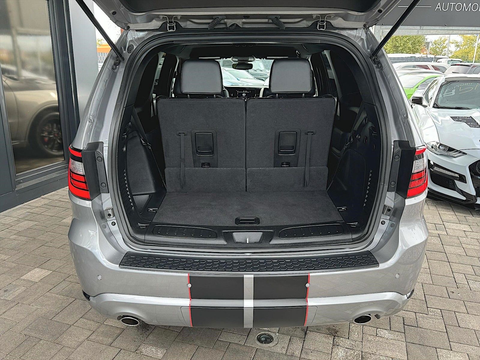 Fahrzeugabbildung Dodge Durango 5.7 V8 Sport 4x4 Night-Paket Modell 22