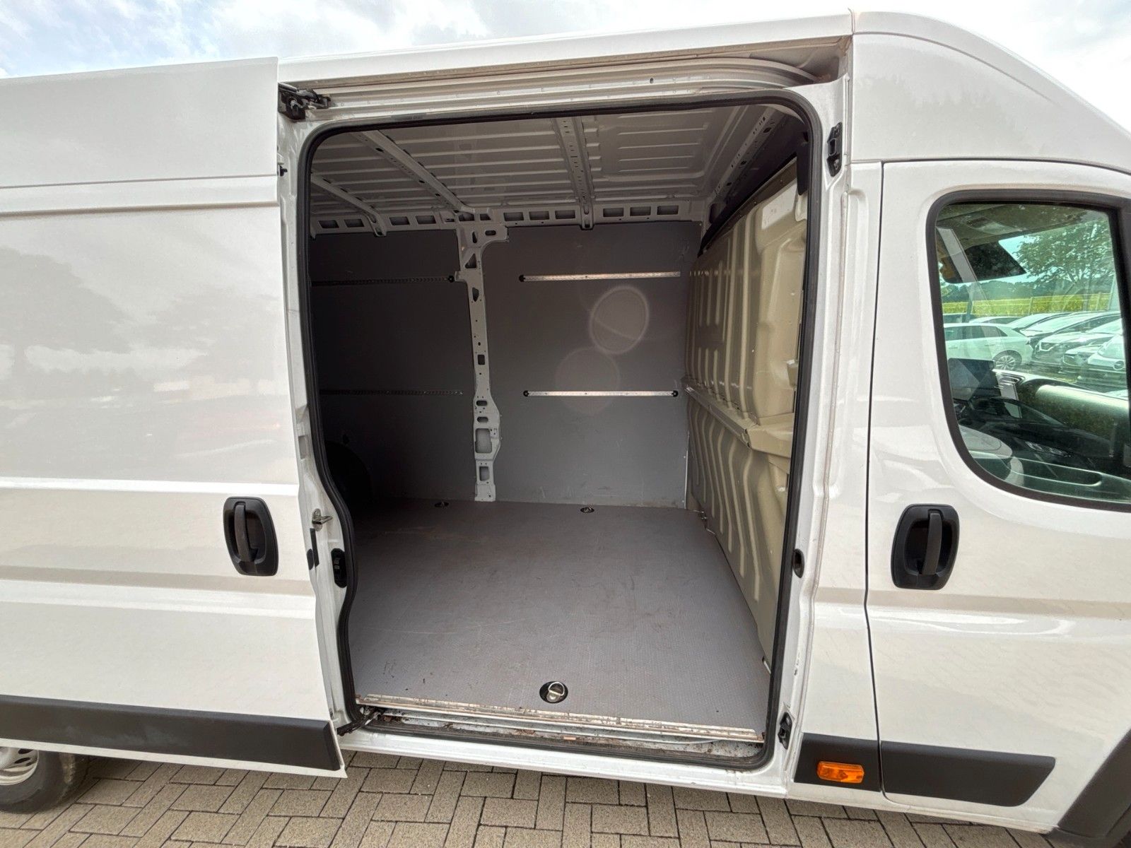 OPEL Movano — zdjęcie 10