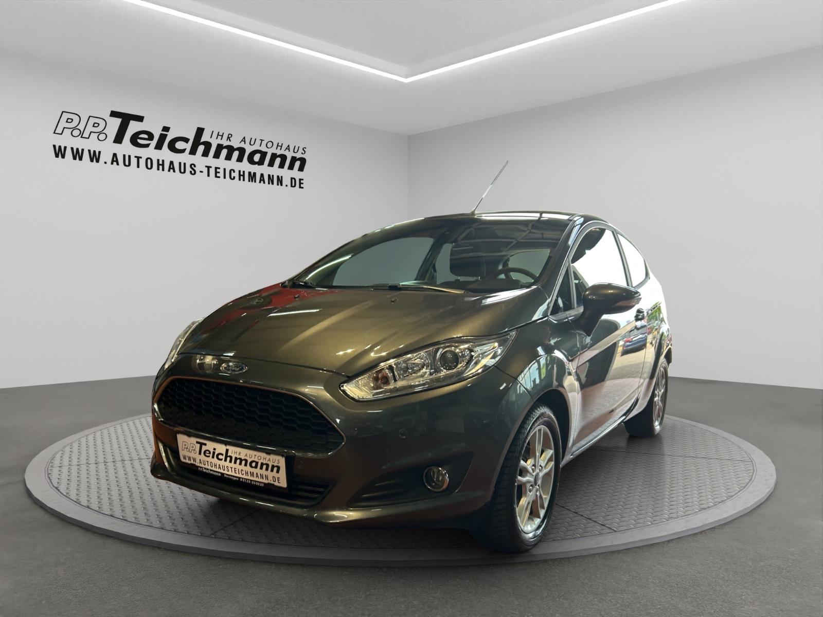 Ford Fiesta Celebration/ PDC vorn+ hinten